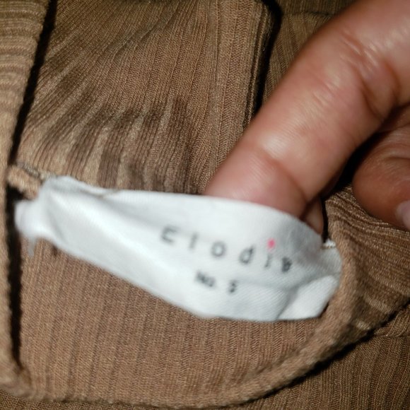 Ribbed Bodysuit - Picture 4 of 5